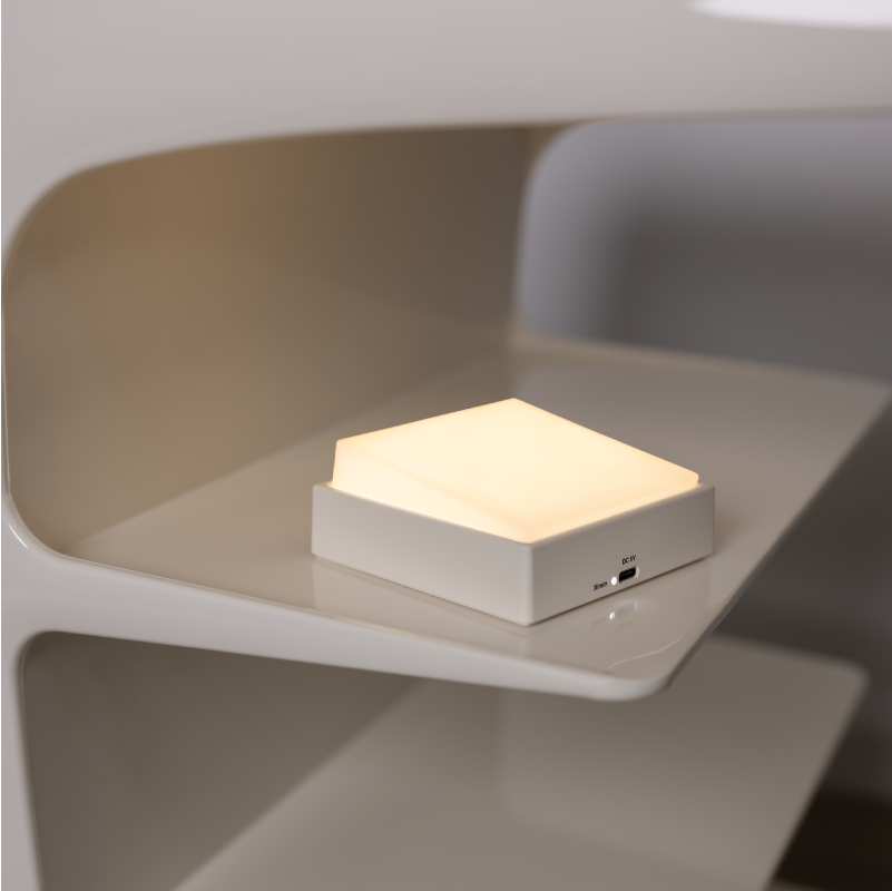 Toggle Light