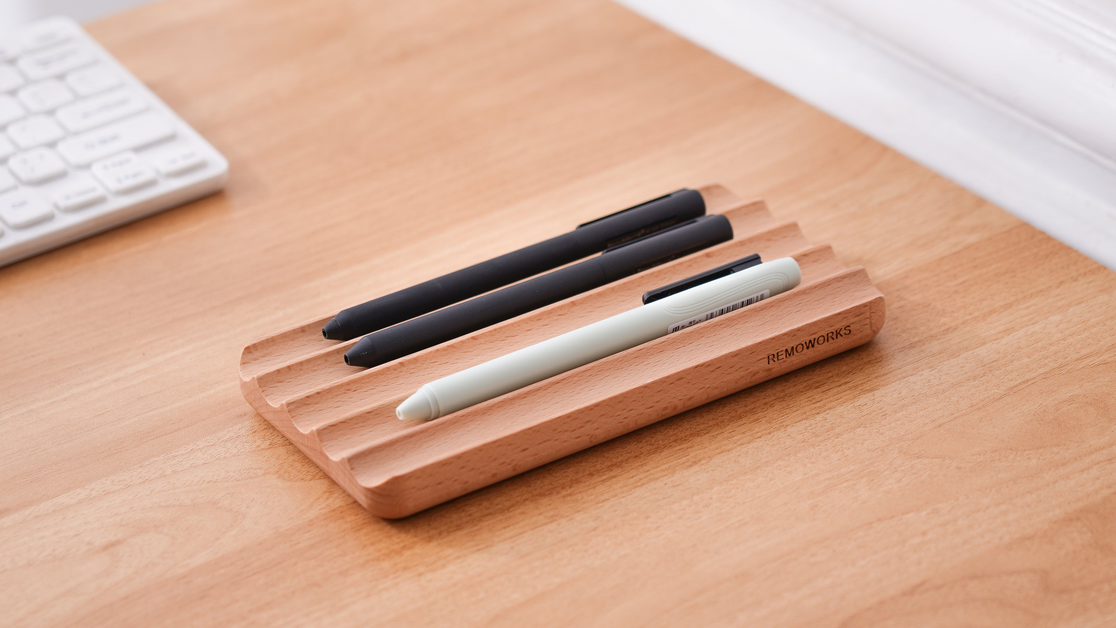 Stationary Holder