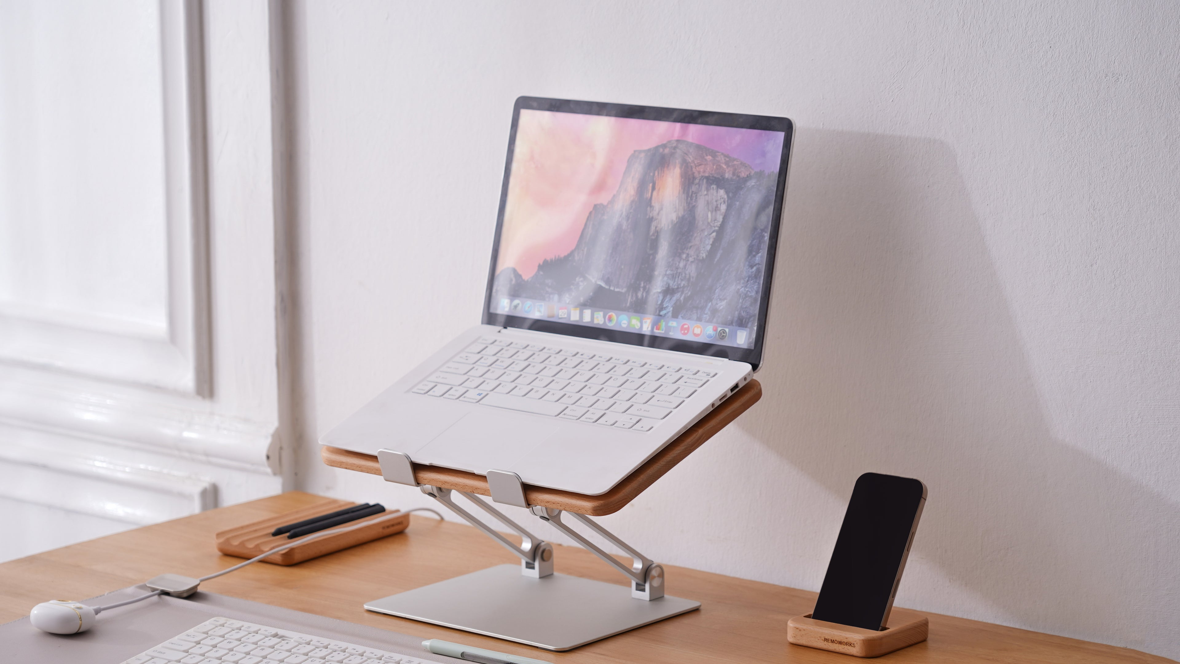 Laptop Riser