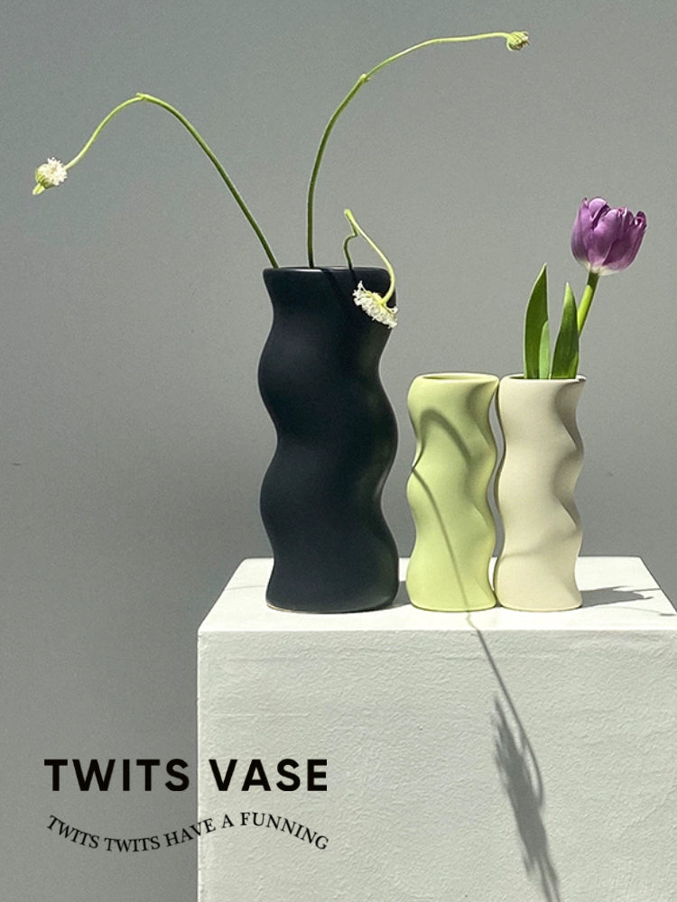 Twisty Vase